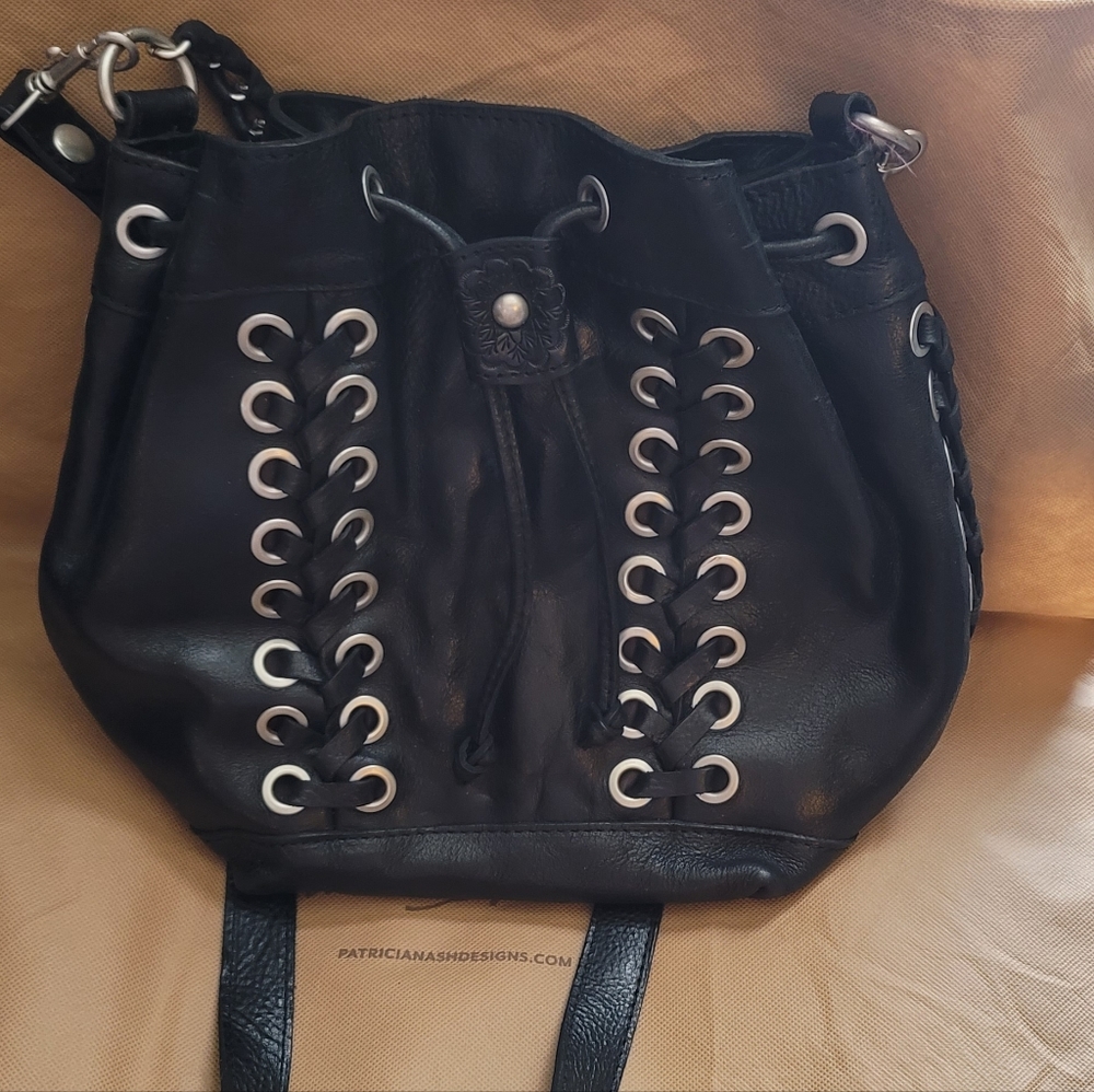 Authentic Patricia Nash Bucket Bag with dust cover.